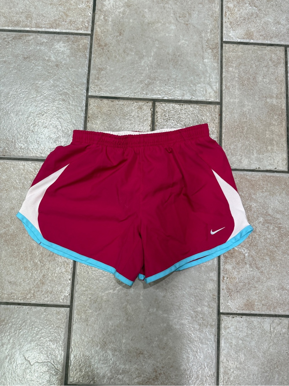 Nike girls size Large- Running Shorts with Contrast Trim